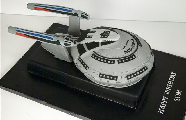 Star Trek Cake
